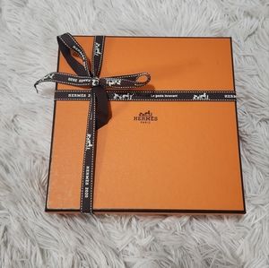 Hermes Boxes 8X8X1.5